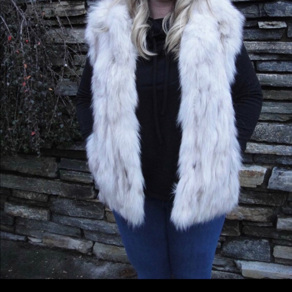 Women faux fur